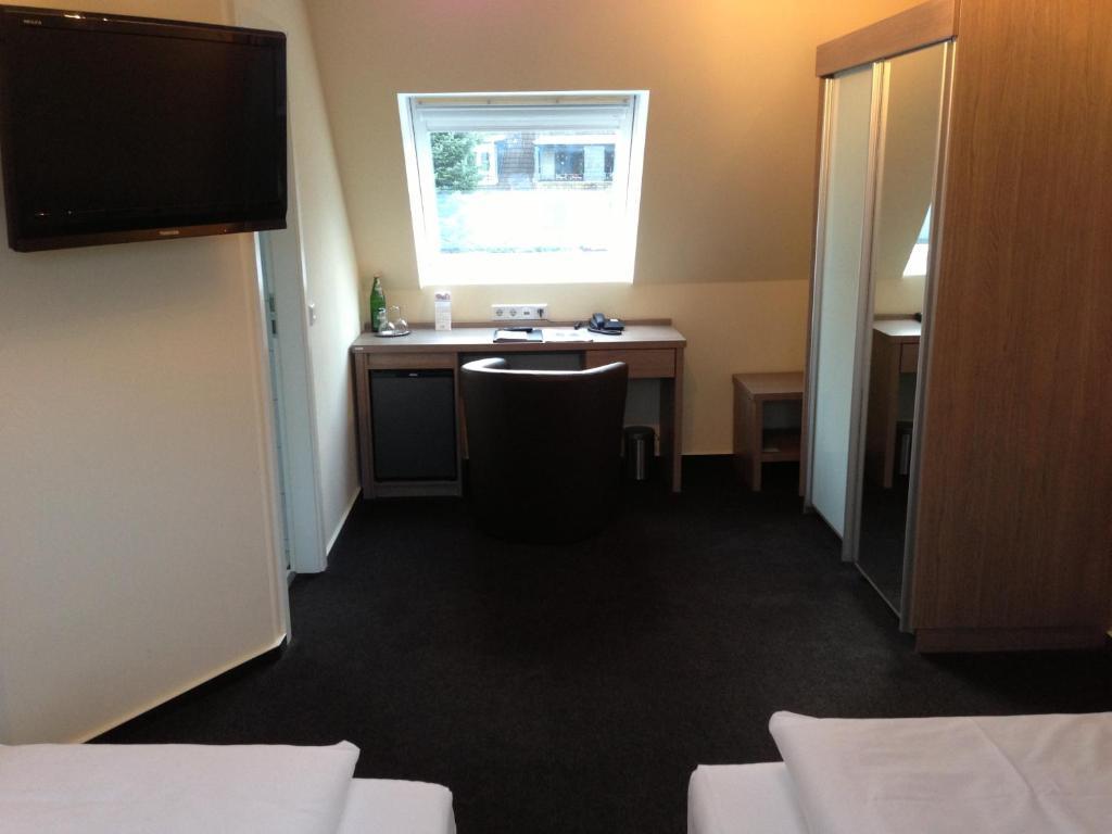 Hotel Destination 21 Düsseldorf Kamer foto